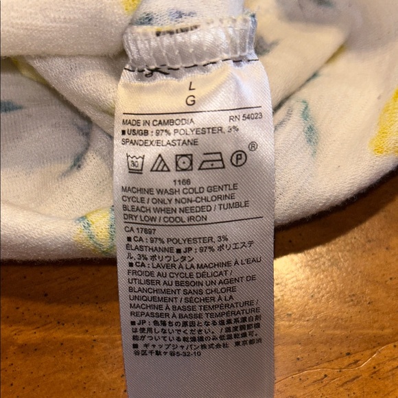 Banana Republic Lemon Print Top - Picture 4 of 4